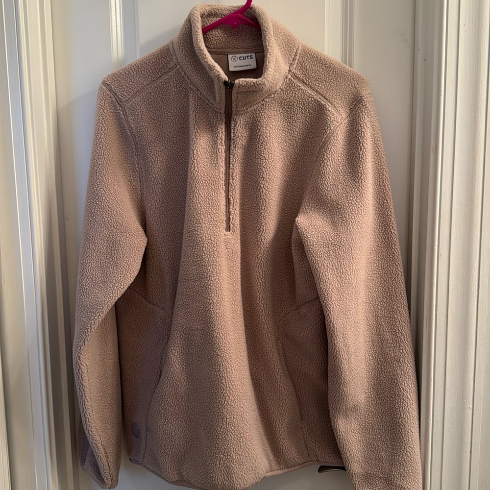 Cuts Clothing men’s Sherpa Half Zip